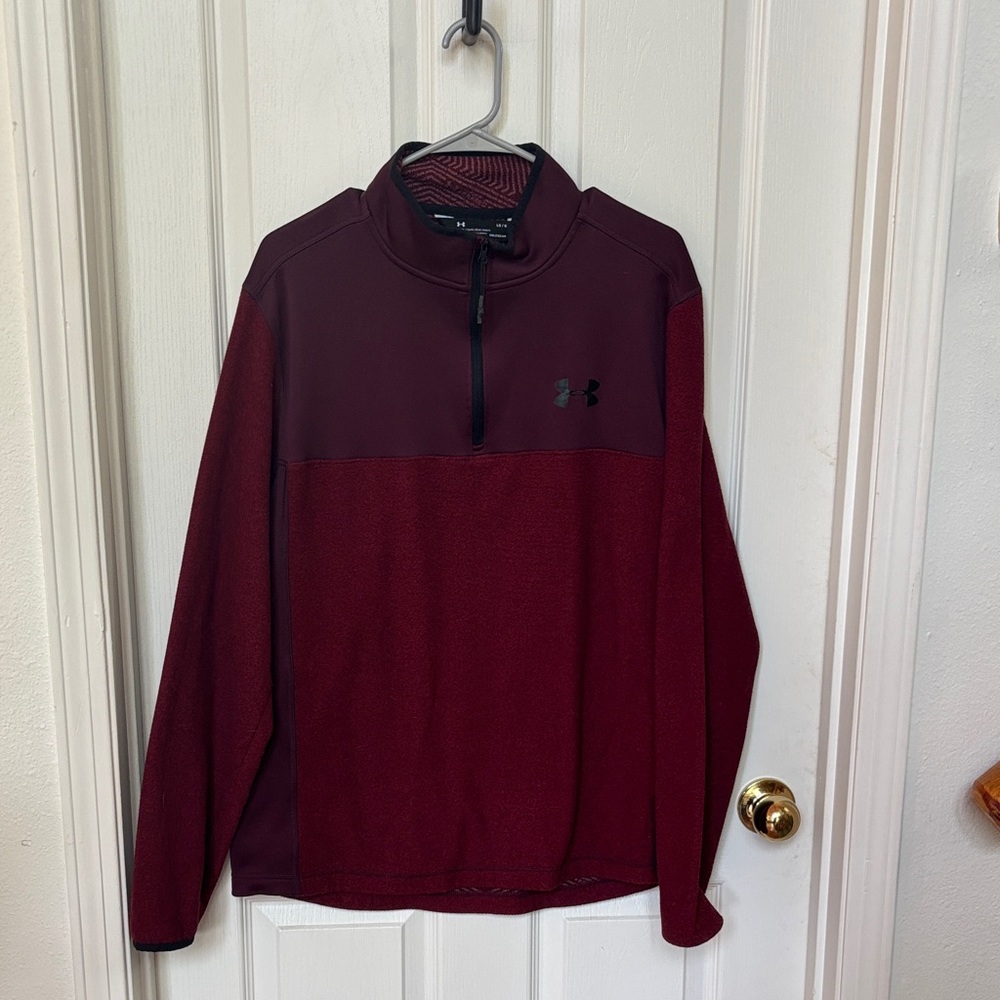 Under Armour Men's Maroon Half-Zip light weight fleece Pullover